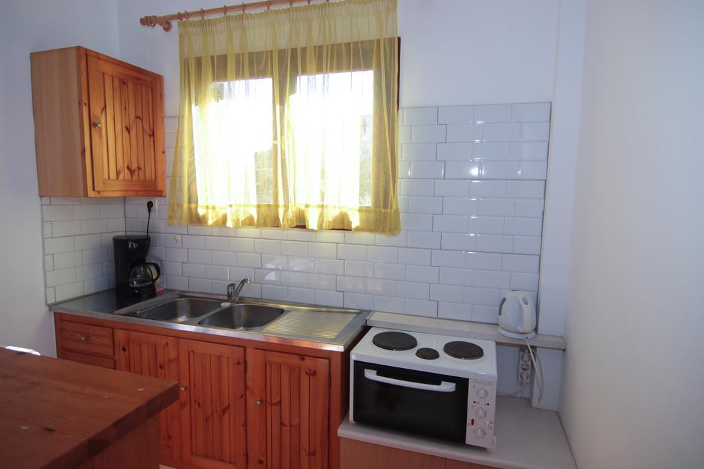 Eleonas Apartment ปลาเกียส ภายนอก รูปภาพ