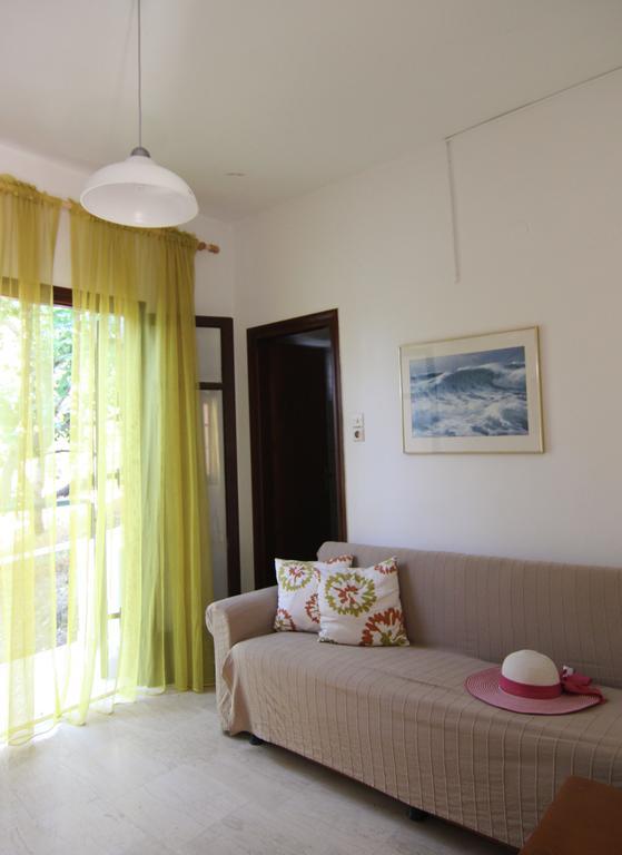 Eleonas Apartment ปลาเกียส ภายนอก รูปภาพ