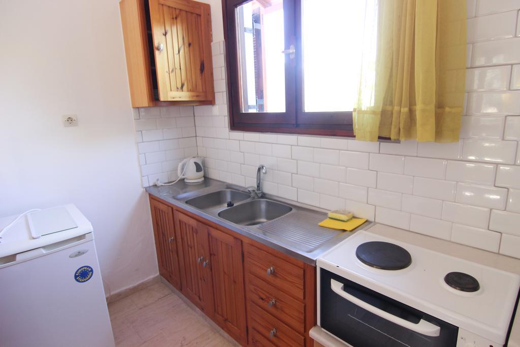 Eleonas Apartment ปลาเกียส ภายนอก รูปภาพ