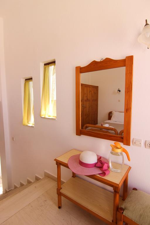 Eleonas Apartment ปลาเกียส ภายนอก รูปภาพ